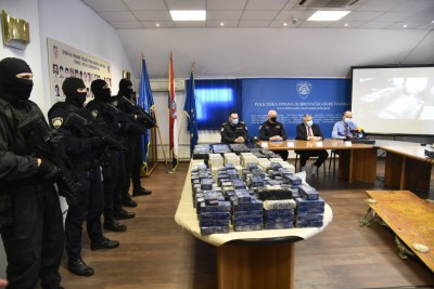 Policija Zapljena droge brod 11.1.2022. by HC 23.JPG